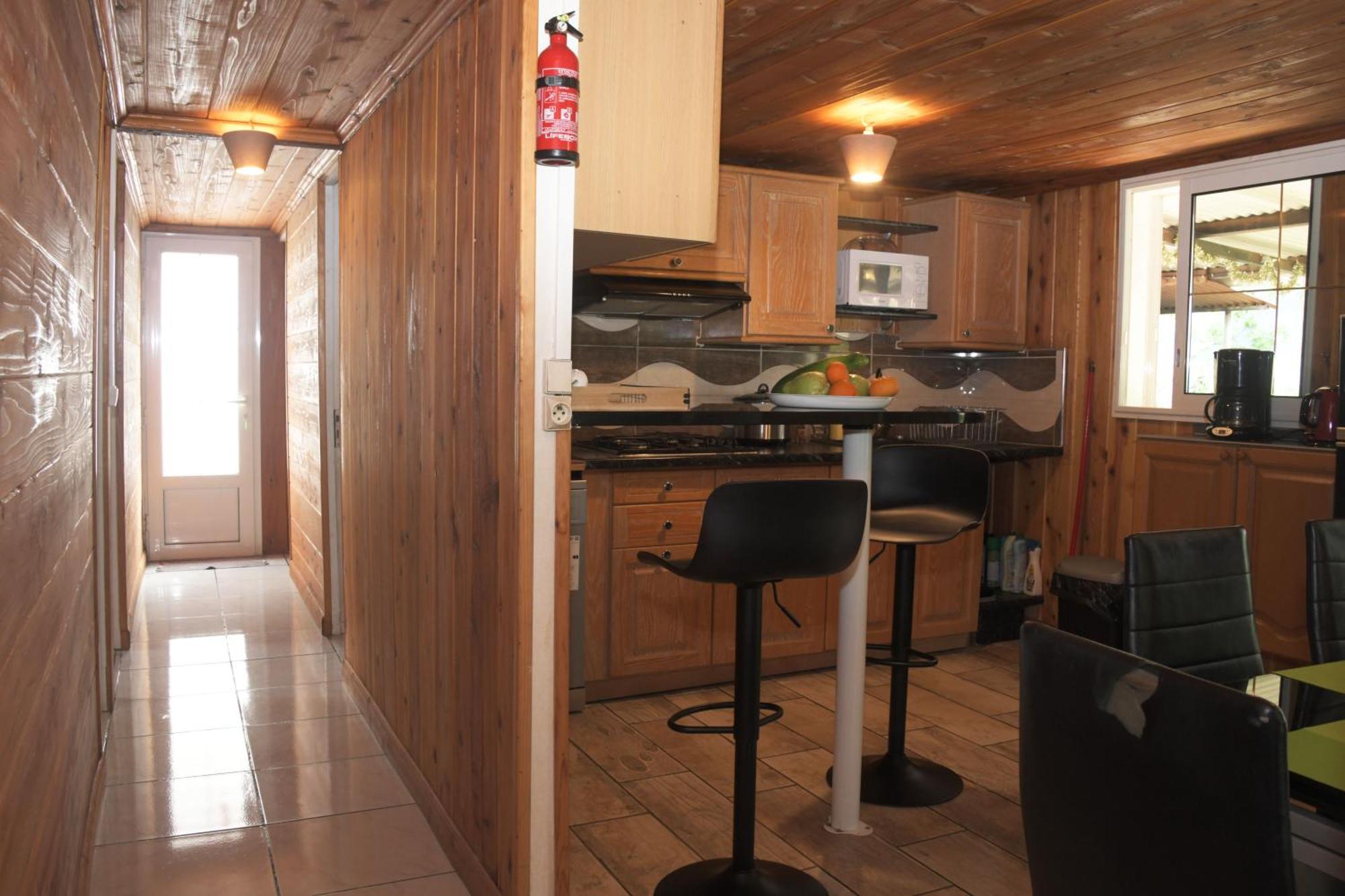 Le Chalet A Joel Cilaos Exterior photo